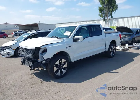 2023 Ford F-150 Lightning Platinum z USA, uszkodzony, nr VIN 1FT6W1EV9PWG18668